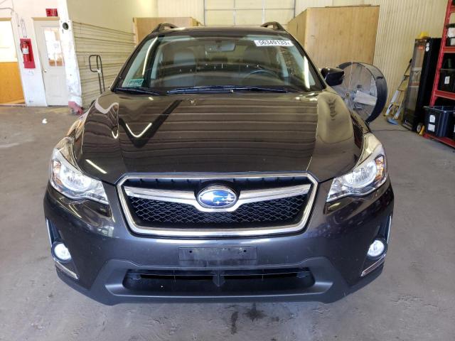 JF2GPALC5HH205351 - 2017 SUBARU CROSSTREK LIMITED GRAY photo 5