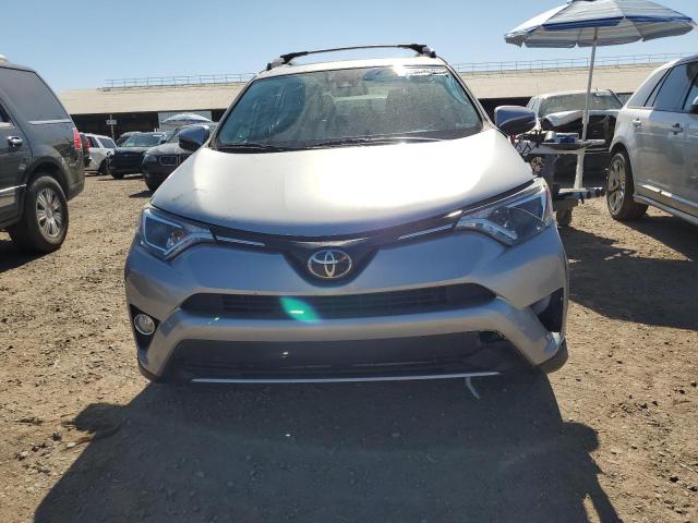 2T3WFREV4JW443427 - 2018 TOYOTA RAV4 ADVENTURE SILVER photo 5