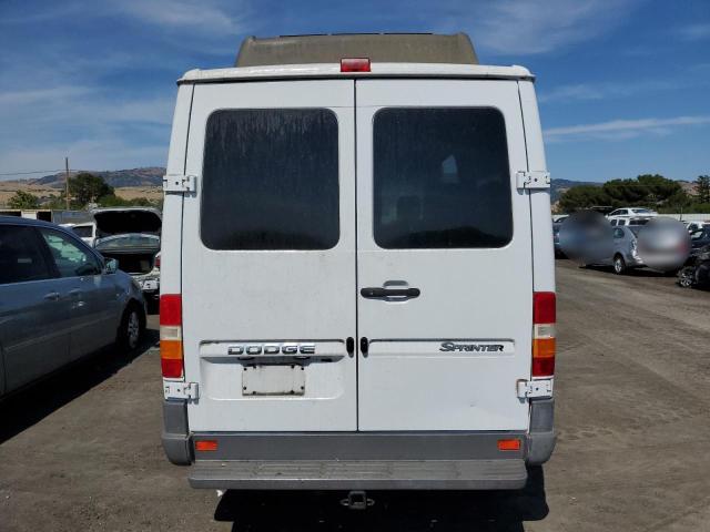 WD5PD644X45642156 - 2004 DODGE SPRINTER WHITE photo 6