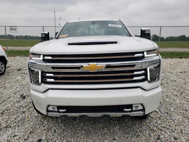 1GC4YREY4NF122815 - 2022 CHEVROLET SILVERADO K2500 HIGH COUNTRY WHITE photo 5