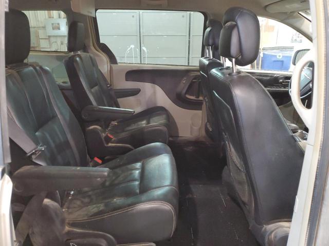 2C4RC1BG4FR588823 - 2015 CHRYSLER TOWN & COU TOURING თაფლისფერი ფოტო 11
