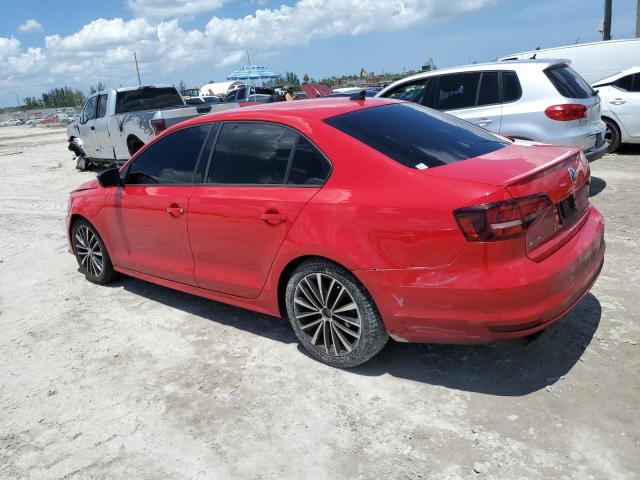 3VWD17AJ0GM411367 - 2016 VOLKSWAGEN JETTA SPORT RED photo 2