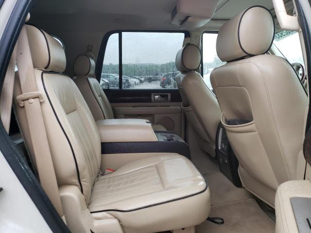 5LMFU28596LJ19739 - 2006 LINCOLN NAVIGATOR 奶油色 照片 11
