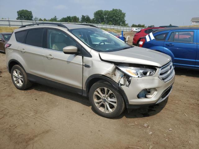 1FMCU9HD3JUB31197 - 2018 FORD ESCAPE SEL GOLD photo 4