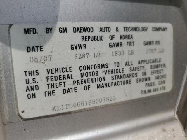 KL1TD66618B007823 - 2008 CHEVROLET AVEO BASE SILVER photo 12