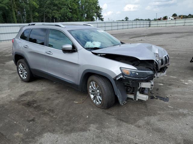 1C4PJLLB4KD266644 - 2019 JEEP CHEROKEE LATITUDE PLUS SILVER photo 4