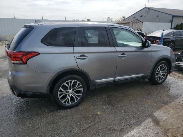 JA4AD3A30JJ000461 - 2018 MITSUBISHI OUTLANDER SE Արծաթագույն լուսանկար 3