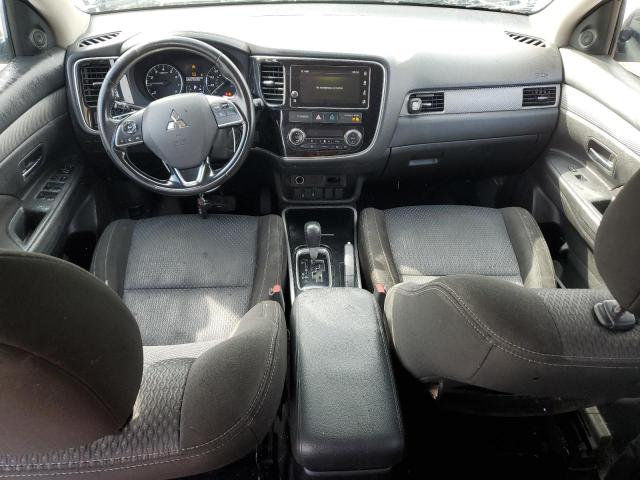 JA4AD3A30JJ000461 - 2018 MITSUBISHI OUTLANDER SE Արծաթագույն լուսանկար 8