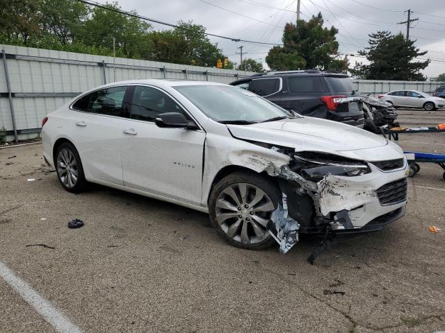 1G1ZH5SX1HF161367 - 2017 CHEVROLET MALIBU PREMIER WHITE photo 4