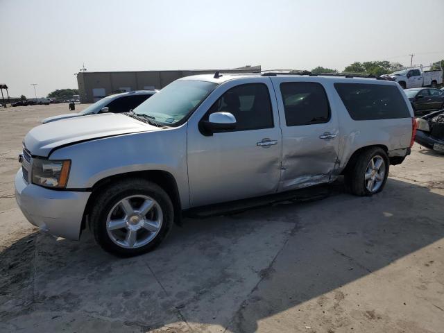 1GNSCJE05DR102563 - 2013 CHEVROLET SUBURBAN C1500 LT SILVER photo 1