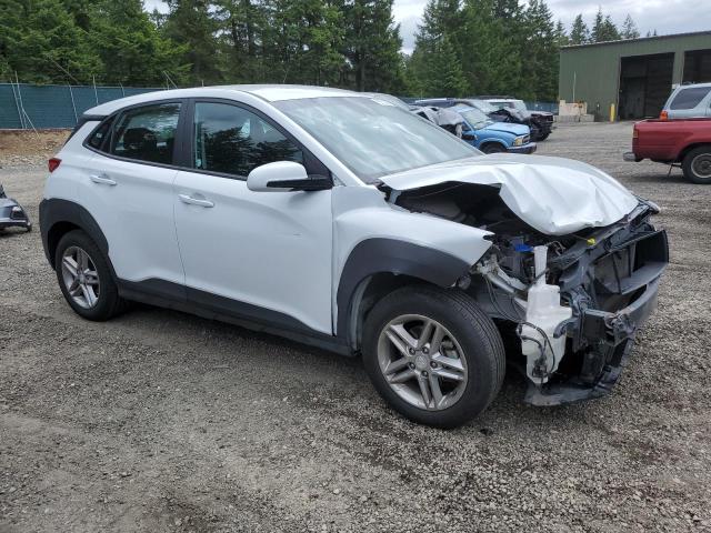 KM8K12AA0LU476086 - 2020 HYUNDAI KONA SE WHITE photo 4