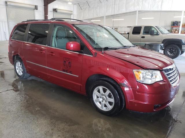 2A4RR5DX5AR387776 - 2010 CHRYSLER TOWN & COU TOURING RED photo 4