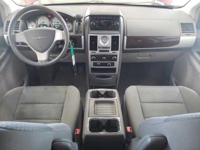 2A4RR5DX5AR387776 - 2010 CHRYSLER TOWN & COU TOURING RED photo 8