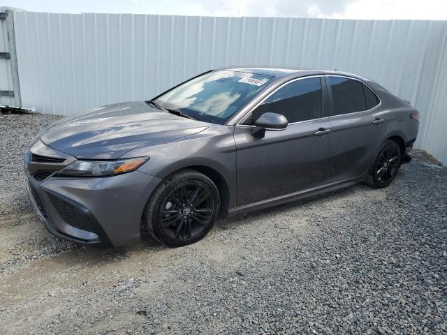 4T1G11AK1PU730015 - 2023 TOYOTA CAMRY SE NIGHT SHADE GRAY photo 1