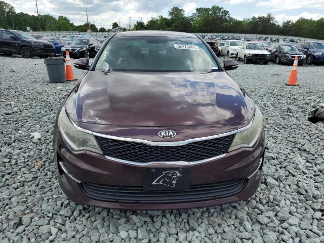5XXGT4L38JG223874 - 2018 KIA OPTIMA LX كستنائي صورة 5