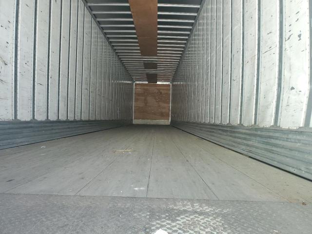 1UYVS2537EP800910 - 2014 UTILITY VS2DX WHITE photo 6