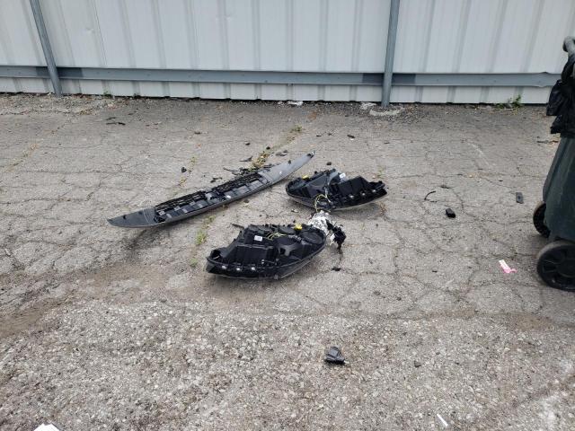 ZFBERFBB6J6L39182 - 2018 RAM PROMASTER SLT Білий фото 12