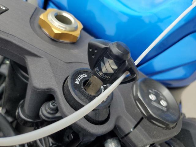 JS1GN7FA2R7100186 - 2024 SUZUKI GSX-R600 BLUE photo 8