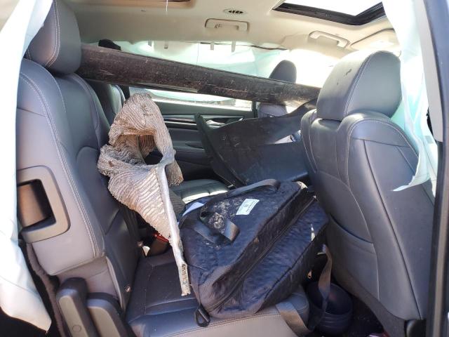 5GAEVAKW8JJ276261 - 2018 BUICK ENCLAVE ESSENCE ვერცხლისფერი ფოტო 11