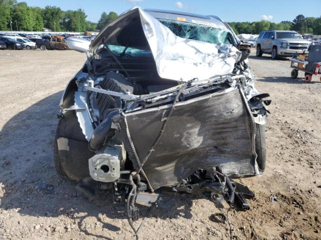 5GAEVAKW8JJ276261 - 2018 BUICK ENCLAVE ESSENCE ვერცხლისფერი ფოტო 5