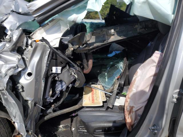 5GAEVAKW8JJ276261 - 2018 BUICK ENCLAVE ESSENCE ვერცხლისფერი ფოტო 7