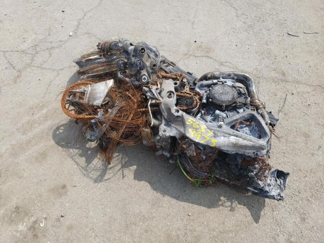 ZD4KYUB00MS000102 - 2021 APRILIA RSV4 FACTORY BURN photo 1