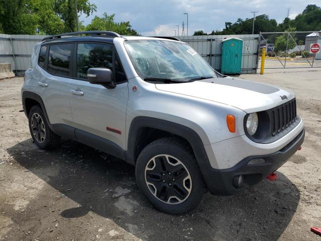 ZACCJBCT7GPE19818 - 2016 JEEP RENEGADE TRAILHAWK SILVER photo 4