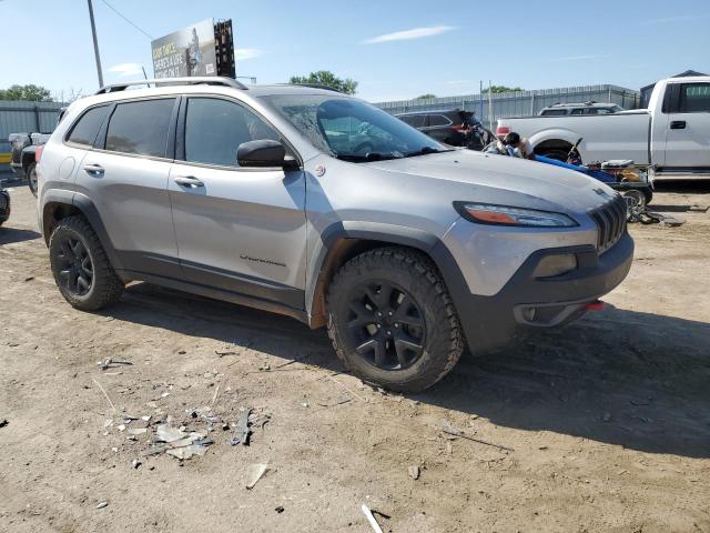 1C4PJMBSXHW616640 - 2017 JEEP CHEROKEE TRAILHAWK SILVER photo 4