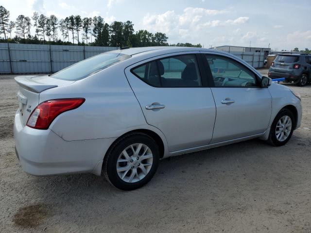 3N1CN7AP5JL868988 - 2018 NISSAN VERSA S SILVER photo 3