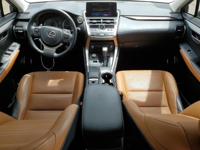 JTJDARBZ8M5022302 - 2021 LEXUS NX 300 BASE თეთრი ფოტო 8