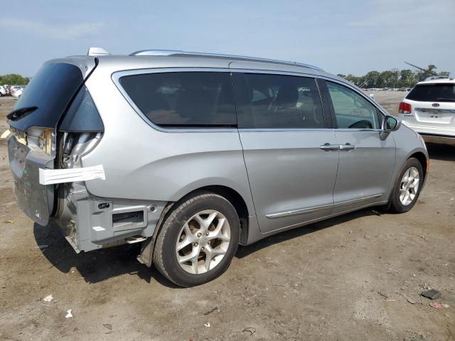 2C4RC1BG7JR294969 - 2018 CHRYSLER PACIFICA TOURING L SILVER photo 3