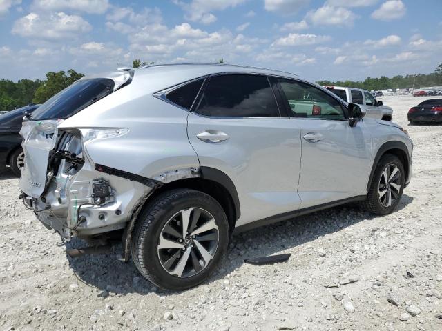 JTJYARBZXK2124345 - 2019 LEXUS NX 300 BASE 银色 照片 3