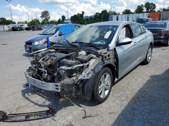 W04GL6SX0J1133852 - 2018 BUICK REGAL PREFERRED SILVER photo 2