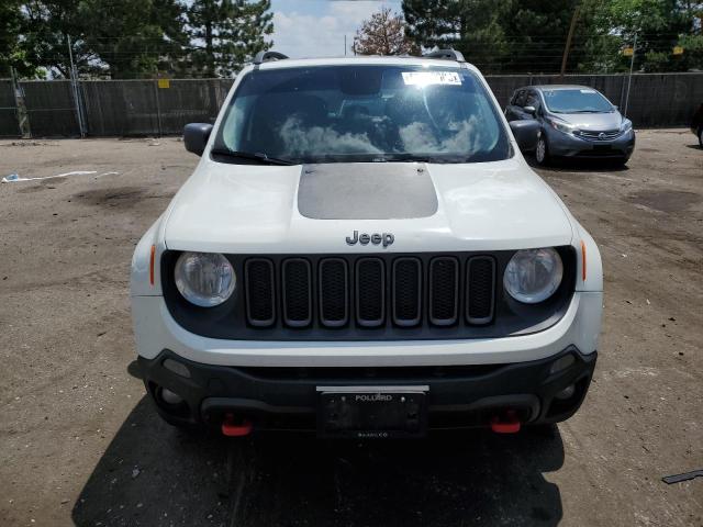 ZACCJBCT8GPC47590 - 2016 JEEP RENEGADE TRAILHAWK WHITE photo 5