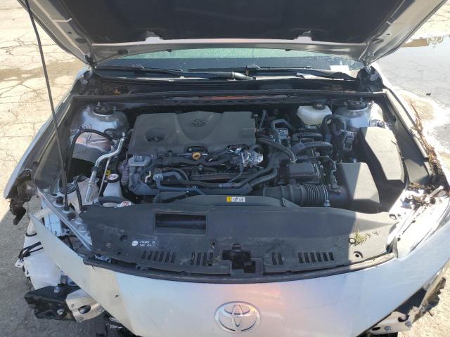 4T1DAACK1SU529384 - 2025 TOYOTA CAMRY XSE 银色 照片 11