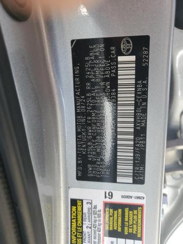 4T1DAACK1SU529384 - 2025 TOYOTA CAMRY XSE 银色 照片 12