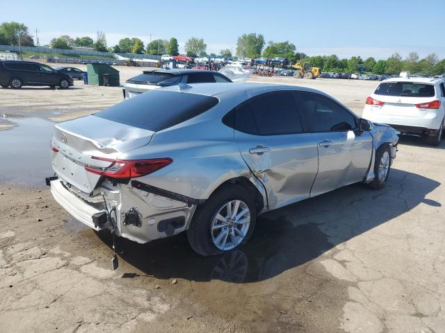 4T1DAACK1SU529384 - 2025 TOYOTA CAMRY XSE 银色 照片 3