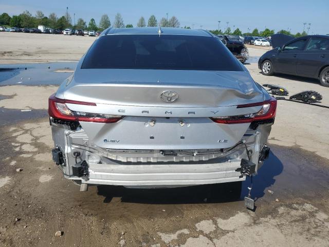 4T1DAACK1SU529384 - 2025 TOYOTA CAMRY XSE 银色 照片 6