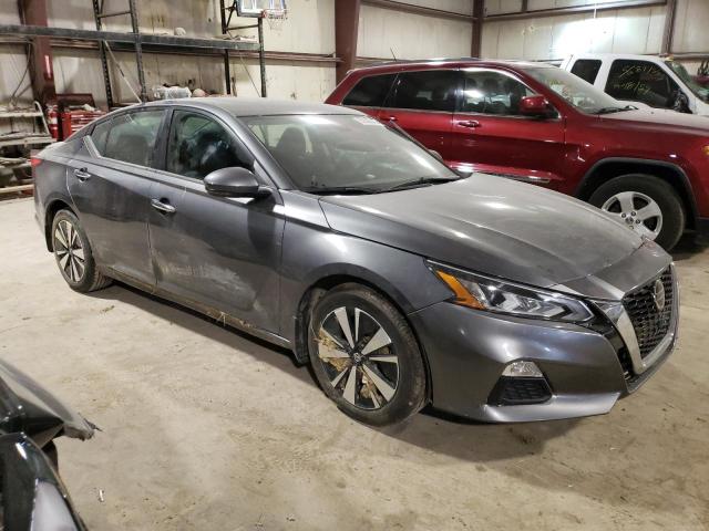 1N4BL4DV4MN411476 - 2021 NISSAN ALTIMA SV GRAY photo 4