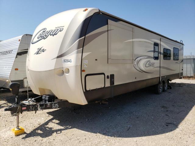 4YDT33M28JV500815 - 2018 KEYSTONE COUGAR LIT CREAM photo 2