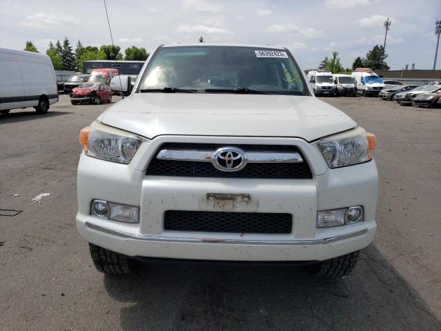 JTEBU5JR4C5091199 - 2012 TOYOTA 4RUNNER SR5 WHITE photo 5