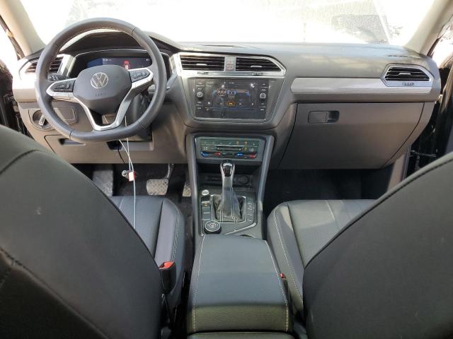 3VVMB7AX7PM037975 - 2023 VOLKSWAGEN TIGUAN SE Սև լուսանկար 8