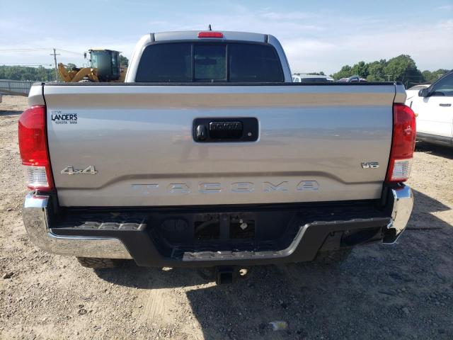 5TFSZ5AN9HX080973 - 2017 TOYOTA TACOMA ACCESS CAB ვერცხლისფერი ფოტო 6
