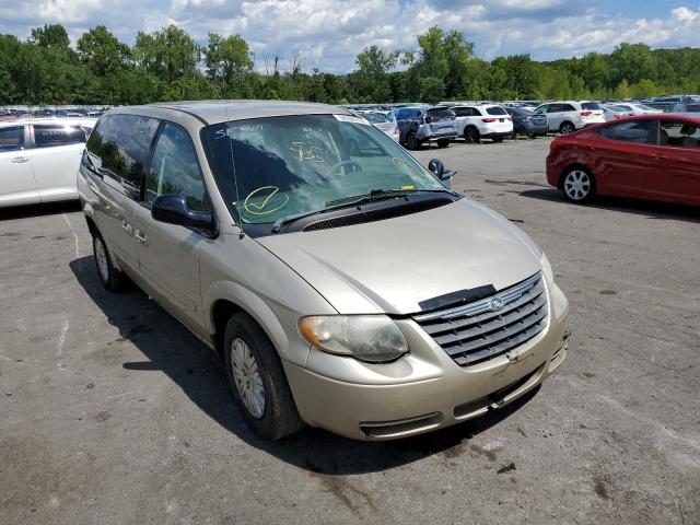 2C4GP44R15R512521 - 2005 CHRYSLER TOWN & COU LX CREAM photo 1