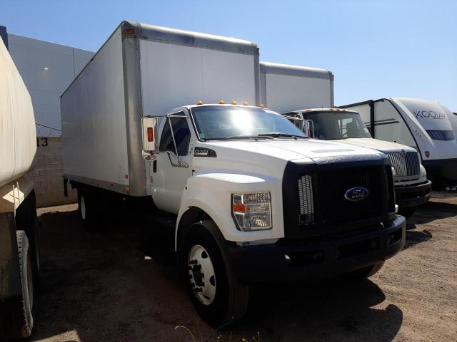 1FDNF7AY5JDF05605 - 2018 FORD F750 SUPER DUTY WHITE photo 4