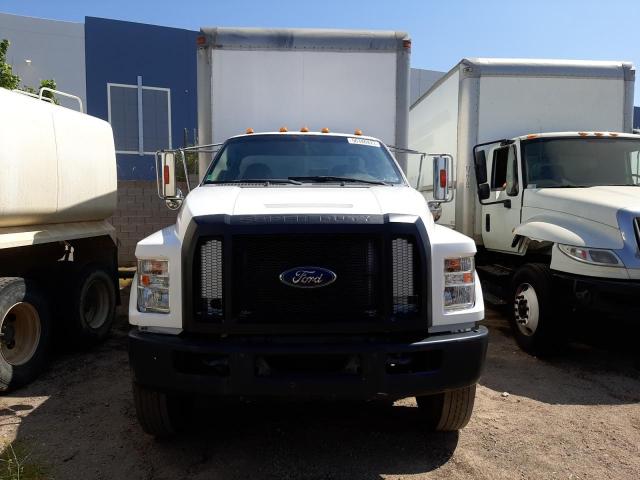 1FDNF7AY5JDF05605 - 2018 FORD F750 SUPER DUTY WHITE photo 5