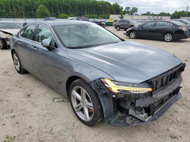 YV1102AK4H1014337 - 2017 VOLVO S90 T5 MOMENTUM GRAY photo 4