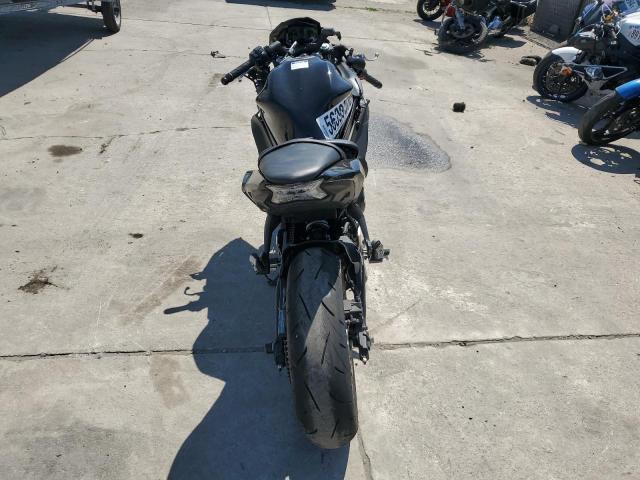 ML5EXER15SDAE7670 - 2025 KAWASAKI EX650 R BLACK photo 4