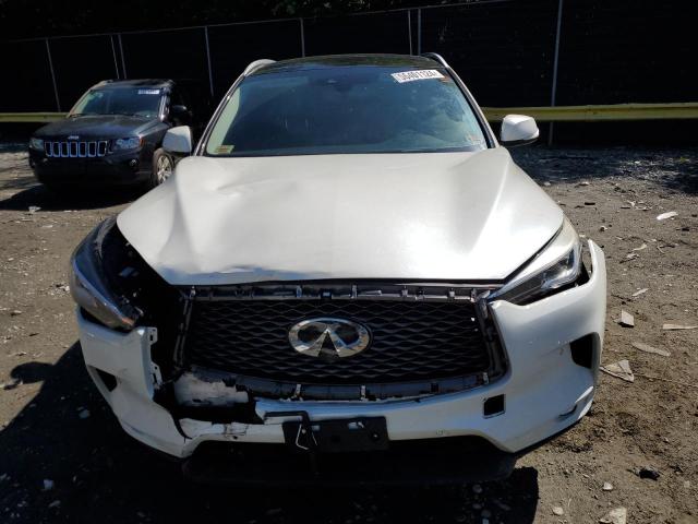 3PCAJ5M36LF111774 - 2020 INFINITI QX50 PURE WHITE photo 5