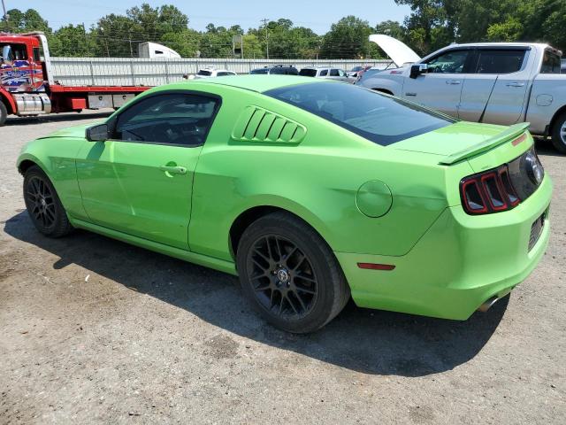 1ZVBP8AM2E5309609 - 2014 FORD MUSTANG GREEN photo 2